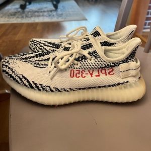 Adidas YEEZY BOOST 350 V2 'ZEBRA'